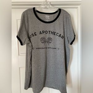 Schitt’s Creek Rose Apothecary Tee
